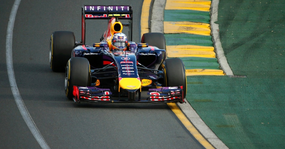 Ricciardo foi muito bem, mas o sensor de fluxo de combustível não.