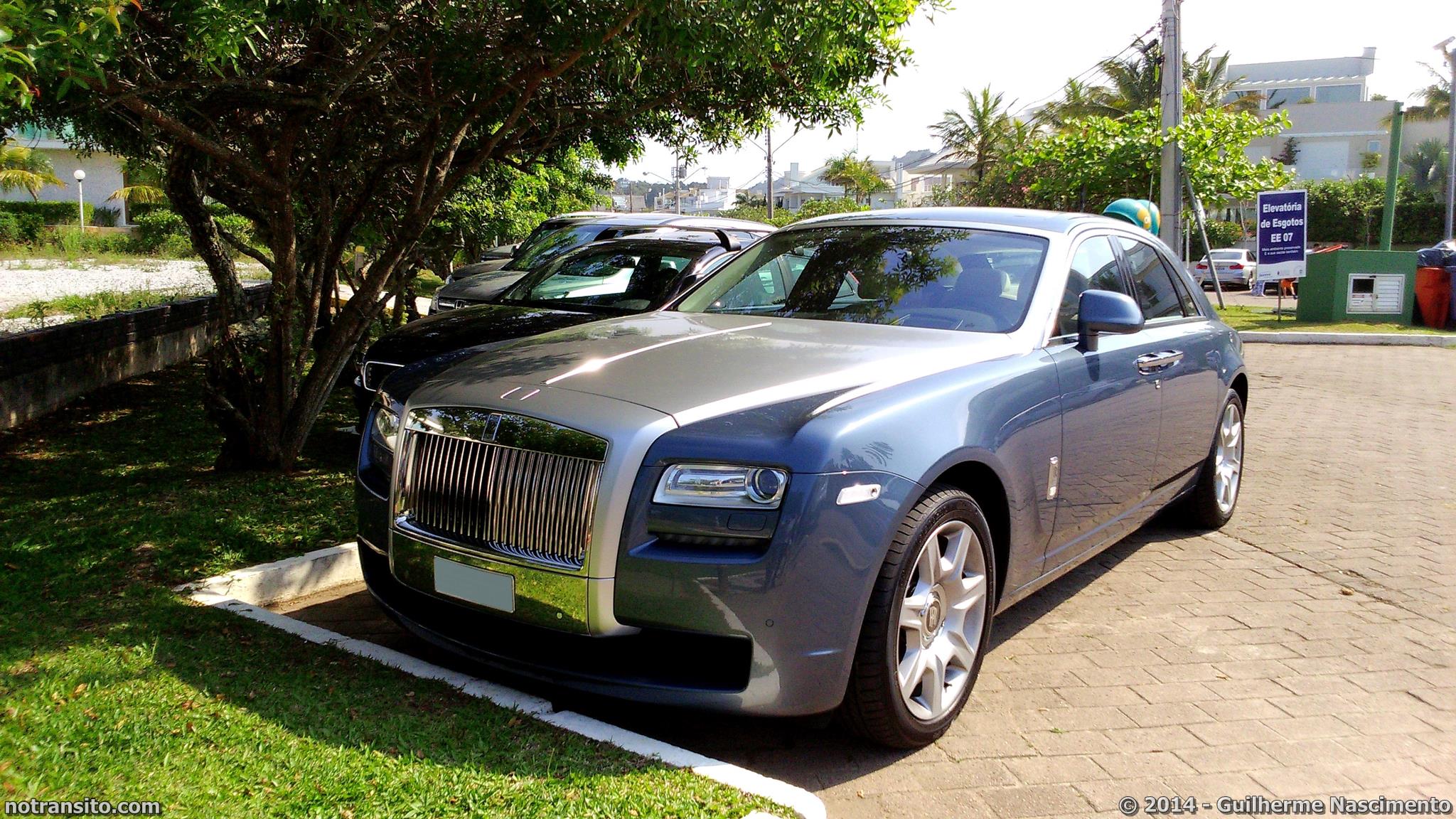 Rolls-Royce Ghost Metropolitan Blue, Jurerê Internacional, Supercarros em Jurerê Internacional, Exóticos em Jurerê Internacional