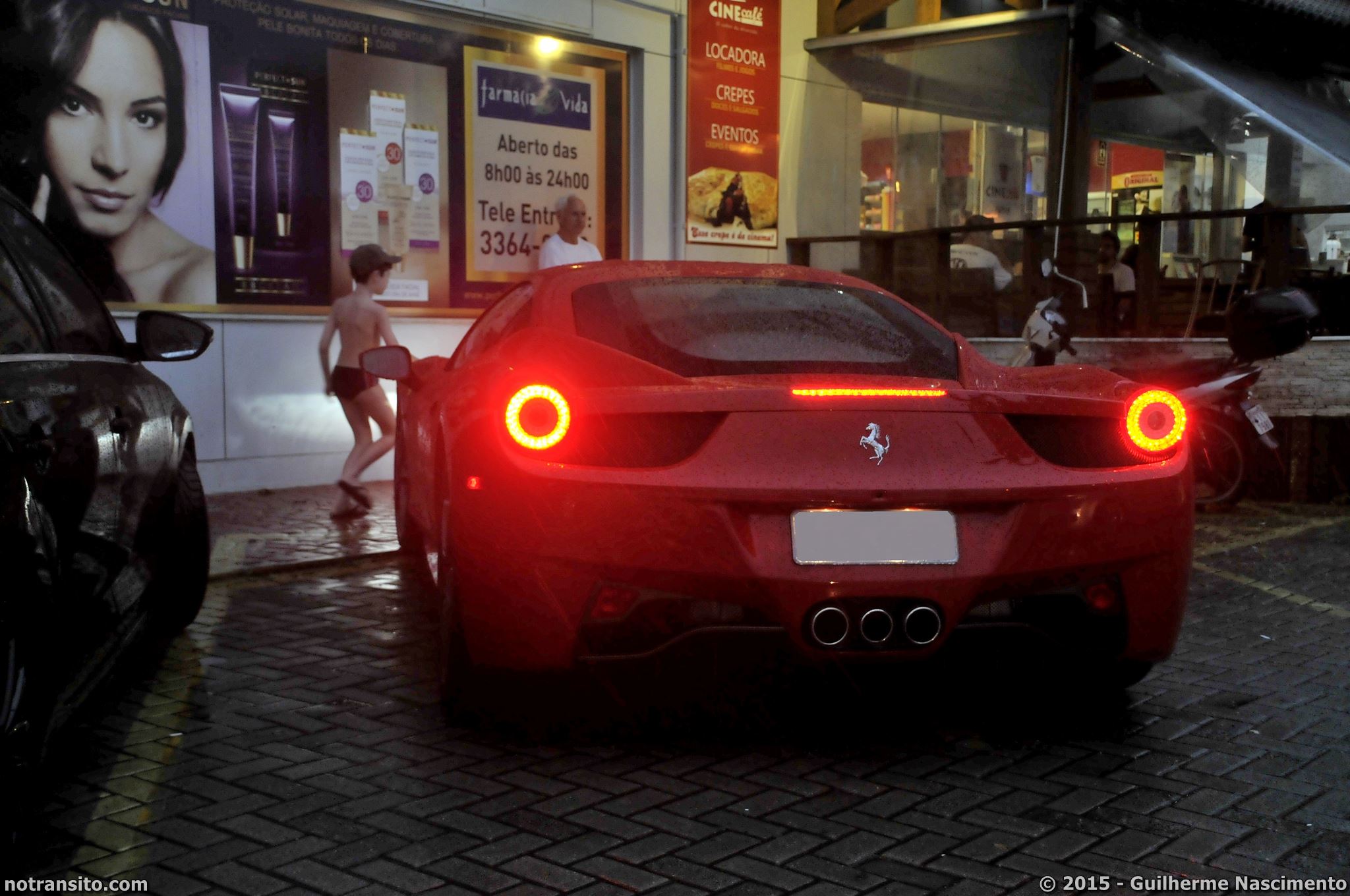 Ferrari 458 Italia, Jurerê Internacional, Supercarros em Jurerê Internacional, Exóticos em Jurerê Internacional
