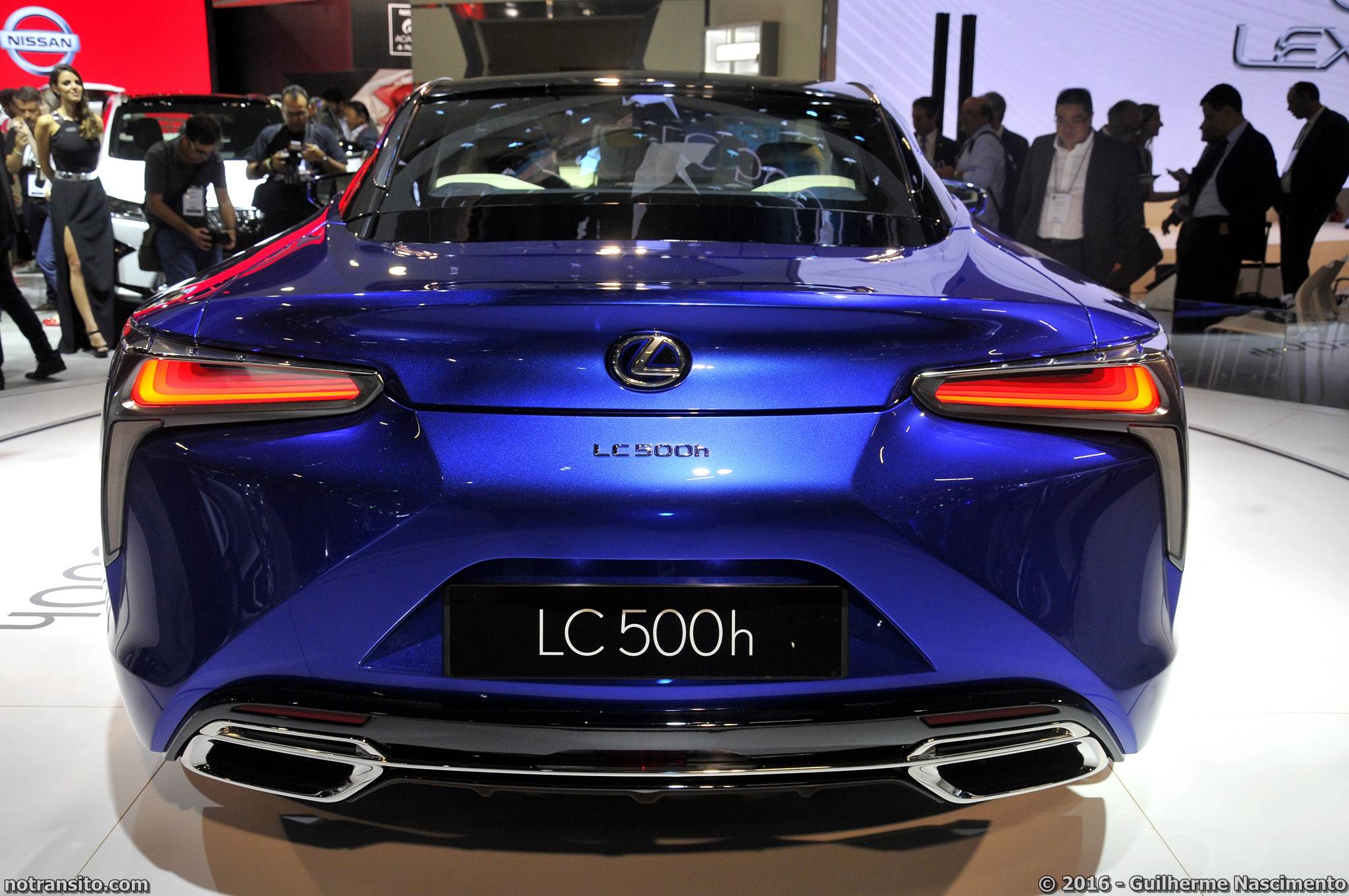 Lexus LC 500h Salão do Automóvel 2016
