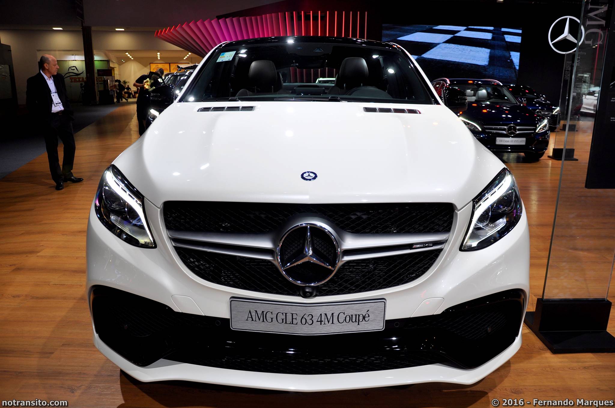 Mercedes-AMG GLE 43 4Matic Coupé Salão do Automóvel 2016