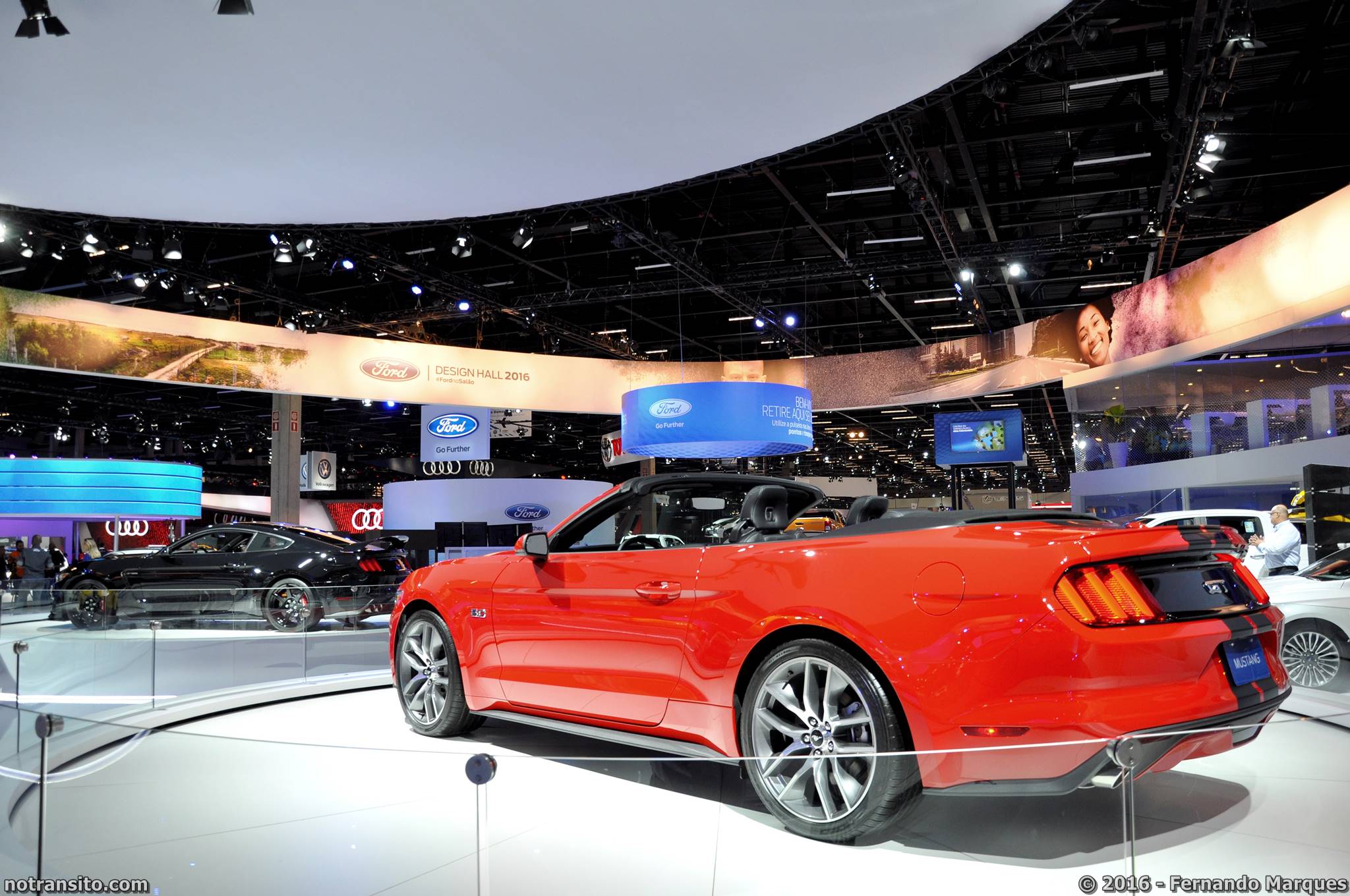 Ford Mustang GT Premium Conversível Salão do Automóvel 2016